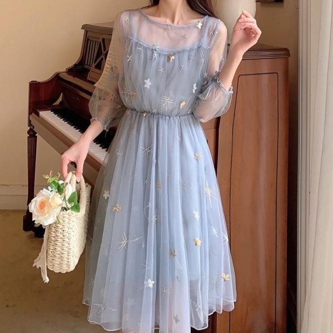 Midi Dress Sparkly Stars Tille Elegant Flowy Classy Pastel Korean SSB KAL