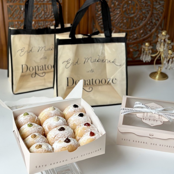 

SIGNATURE BOMBS HAMPER A (12PCS BOMBOLONI)