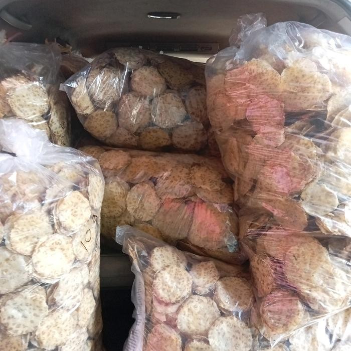 

Sale kerupuk jengkol kamek.1 kg.ori dari jengkol murni.. Ready