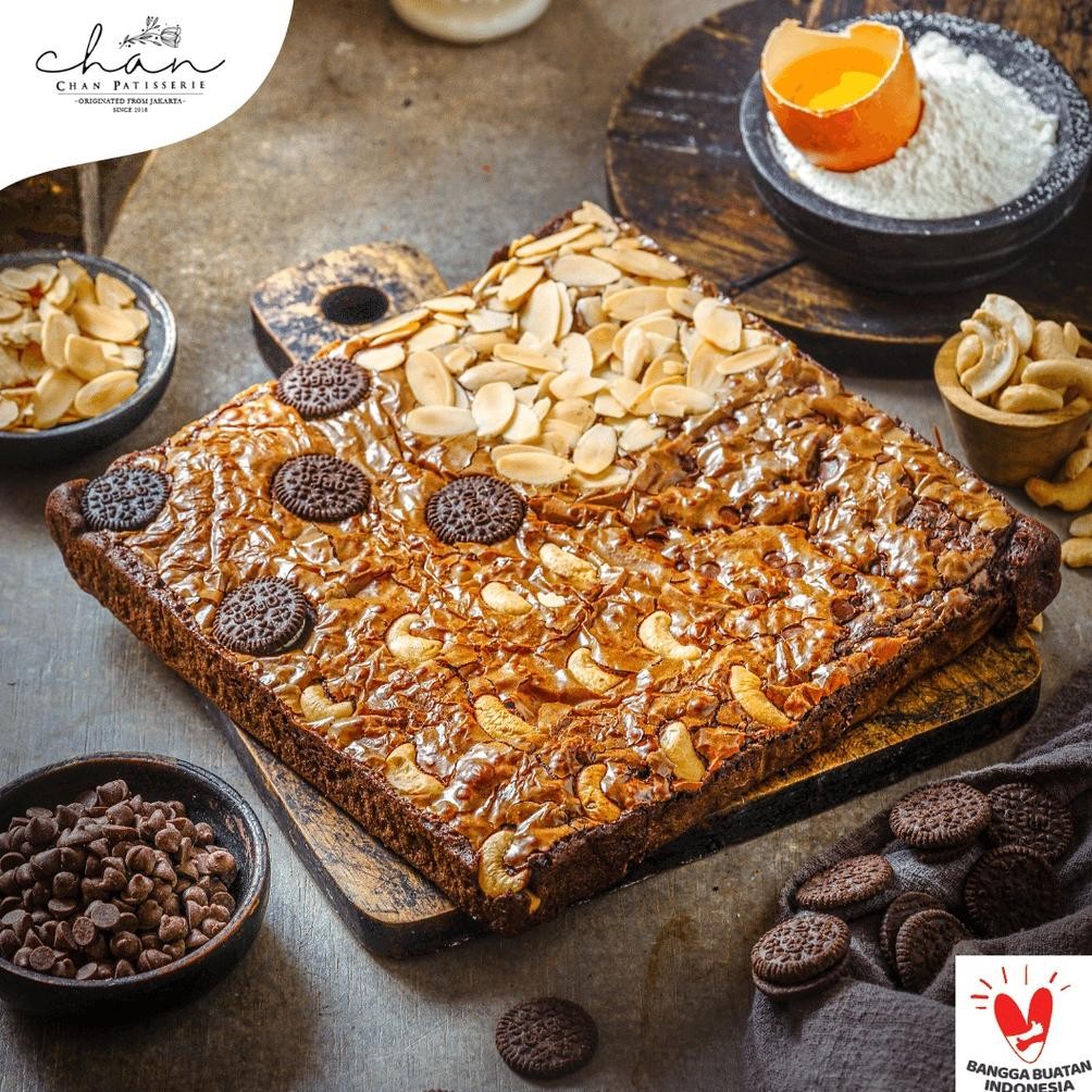 

fg-7 Brownies Fudgy Dark Chocolate Chan Patisserie Size 20x20cm | Hampers Idul Fitri | Lebaran | Eid Berkualitas