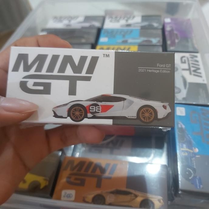 Mini GT Ford GT 2021 Heritage Edition