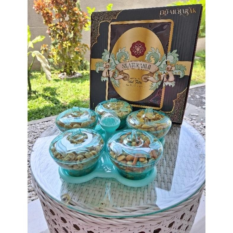 

uy-23 hampers lebaran set toples dan Snack kacang Murah
