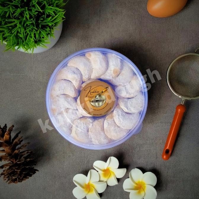 

New Putri Salju / Kue Putri Salju / Kue Kering Putri Salju Limited Edition