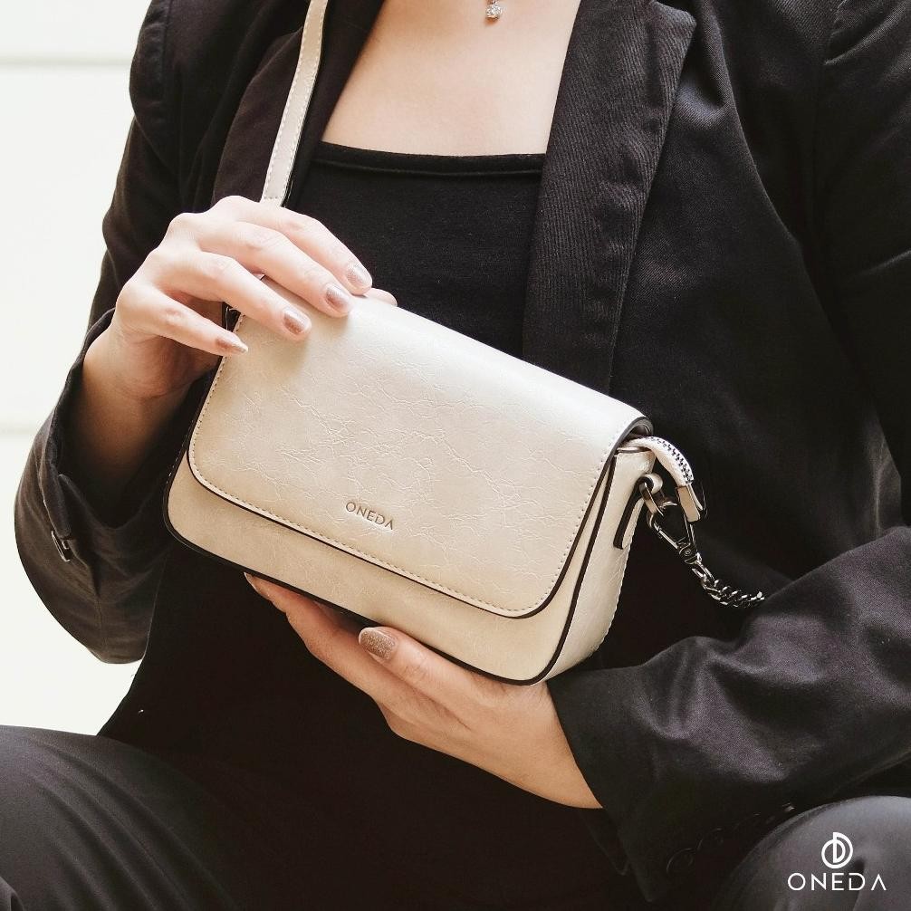 UFO-2025 Oneda Giselle Tas Selempang Wanita Slempang Cewek #A8866 Murah