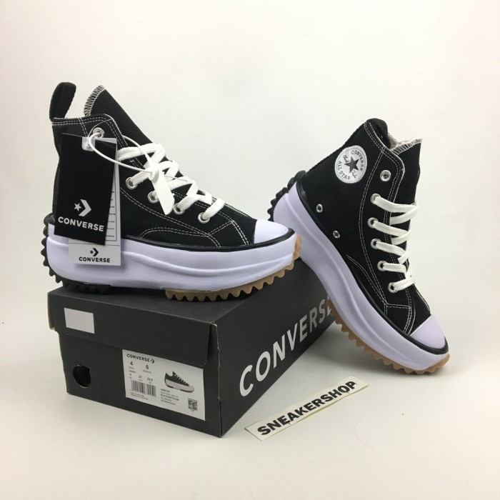 Sepatu Sneakers Wanita Converse Run Star Hike Hak Tinggi Hitam Putih