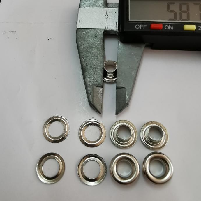 

READY MATA AYAM / MATA EYELET V-20+RING L /10GROSS