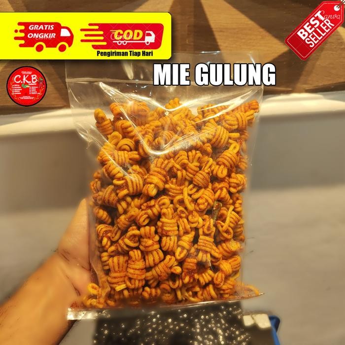 

DISKON Mie Gulung Kemasan 500gram Pedas Food Snacks Cemilan