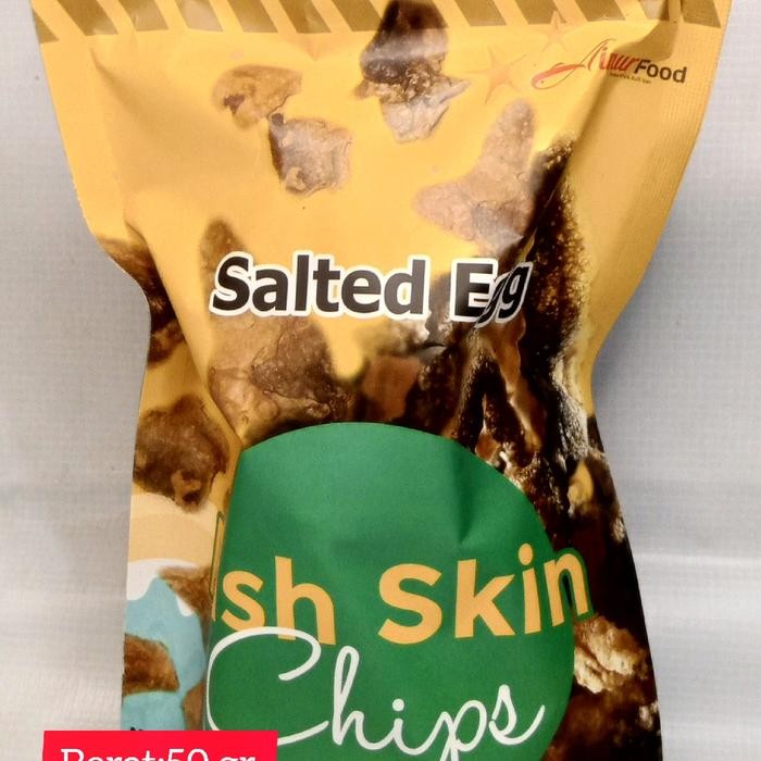 

SALE keripik kulit ikan Rasa salted egg. Snacks Chips Food Pedas Asin kerupuk pedas