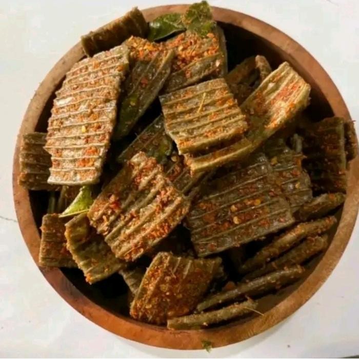 

KOMPLIT [Beli Lokal] Seblak Kerupuk jengkol pedas isi 1kg Food snack Cemilan Instan Snacks Kering