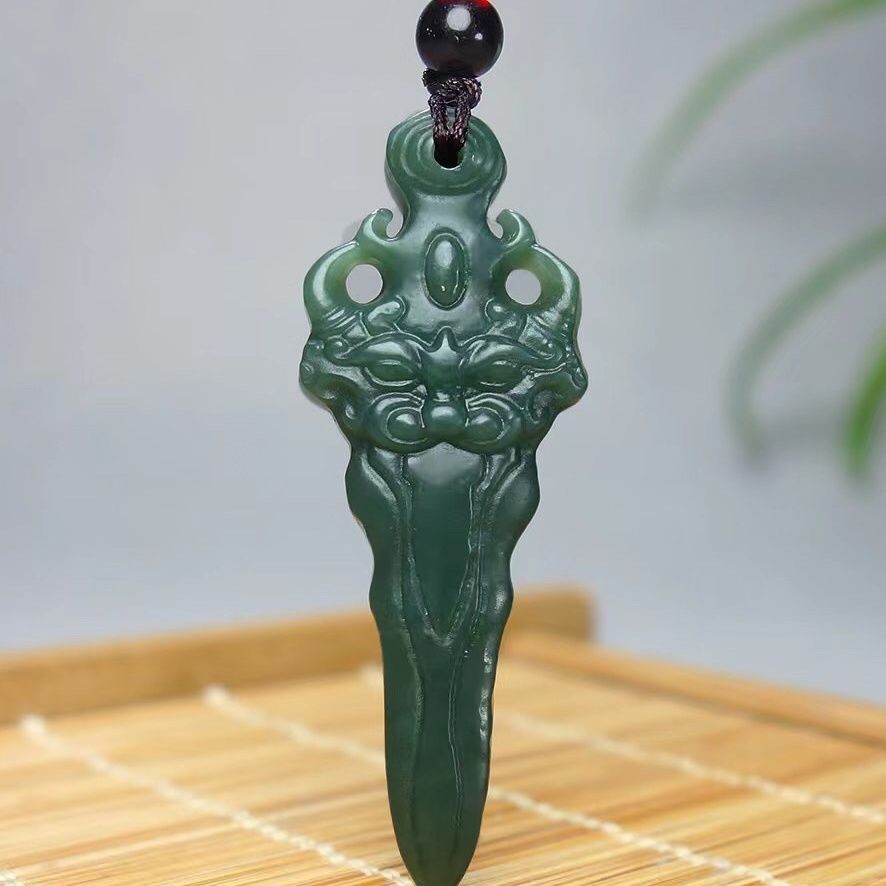 Hetian Jade Liontin Giok Pria, Hadiah Kerajinan Liontin Giok Berongga Pedang