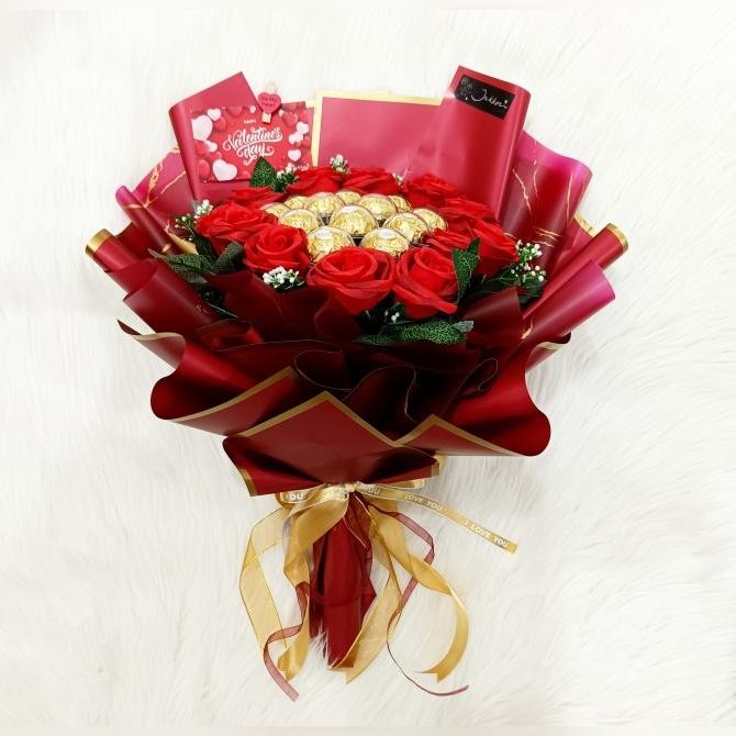Siap Kirim Buket bunga coklat Ferrero Rocher / Bouquet Ferrero Rocher Merah