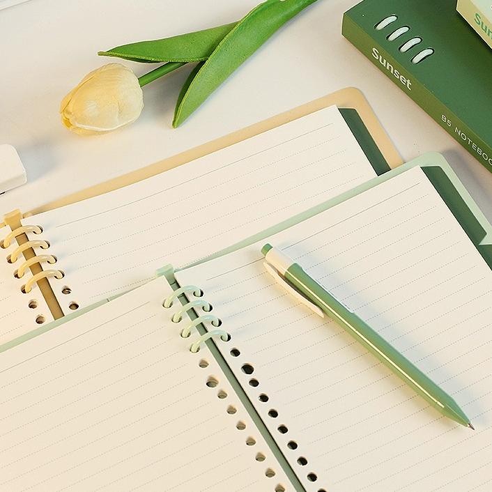 

Day7 Buu Catatan Binder Unet A5B5 Dengan 60 Lembar Halaman 4 Pembata Cover Hijau Noteboo Looe Leaf Lucu Bagu Impel Dan