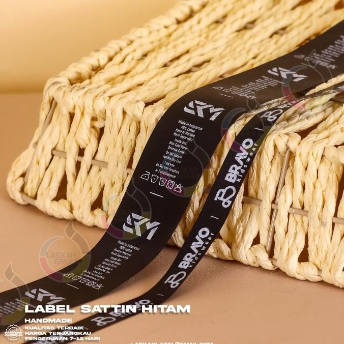 

SALE label satin hitam / label sablon / label hijab /label gamis