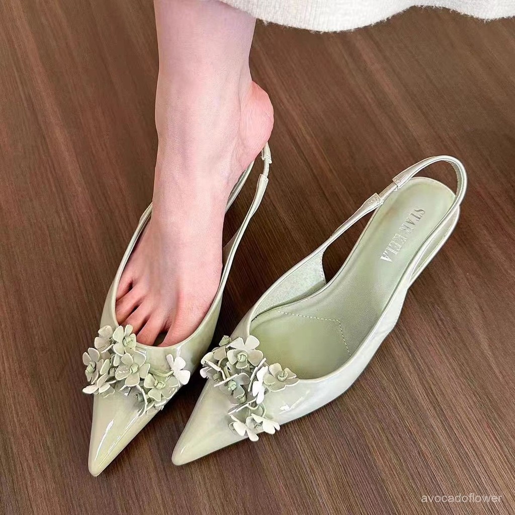 Sandal mengkilap runcing wanita / sepatu hak tinggi Korea / sepatu hak berongga Baotou