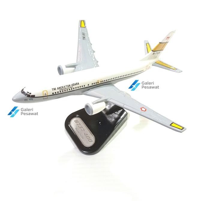 Miniatur Replika Pesawat Tni Au B737-400
