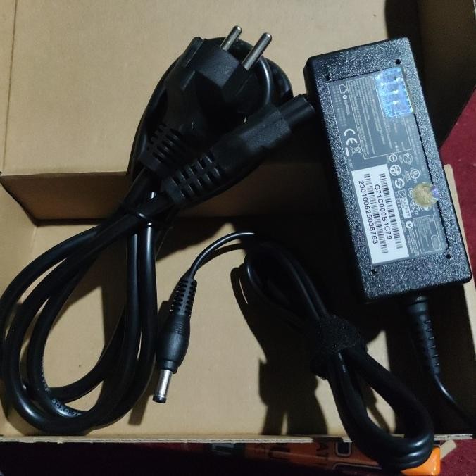 SALE charger harman kardon onyx 4/5