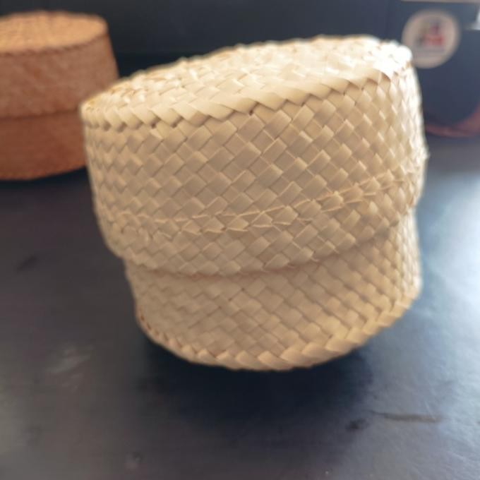 Produk Terbaik] keben besek pandan Bali kecil 8*9.5