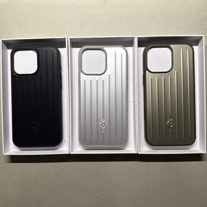 NEW Iphone 16 pro / pro max case rimowa