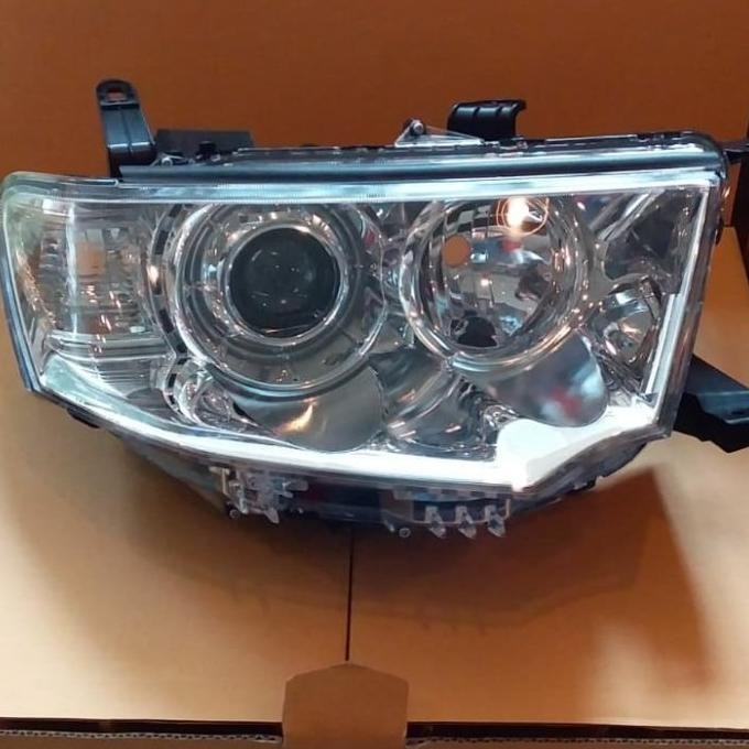 Headlamp Lampu Depan Halogen Asli Mitsubishi Pajero Sport Exceed