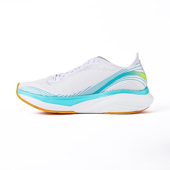 SEPATU LARI DESLE MAGNUM - RUNNING SHOES - SEPATU RUNNING DESLE - OUTDOOR - SEPATU OLAHRAGA DVS