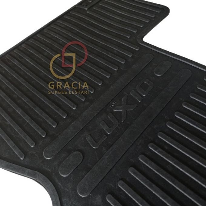 hj-64 Karpet Mobil Daihatsu Luxio Logo Berkualitas