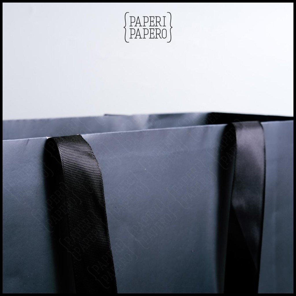 

Ready Black Paper Bag (40X15X30 Cm) - (10 Pcs) Shopping Bag / Tas Kertas / Kantong Kertas Hitam Dengan Tali Pita Hitam {Terlaris|Best Seller}