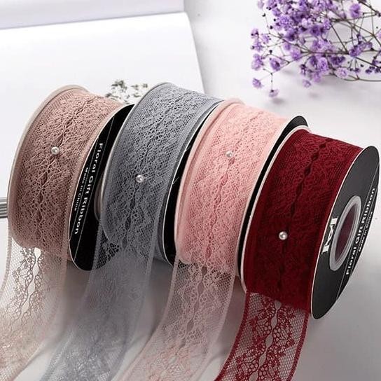 

Pita Renda Souvenir Kado Buket Bunga Merah Hitam Putih Ribbon Lace murah