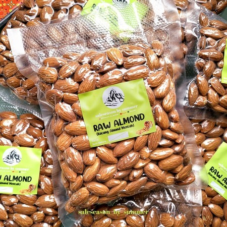 

Promo Raw Almond 100gr Kacang Almond Mentah Premium Produk Baru Praktis Renyah Oleh-oleh Khas Medan
