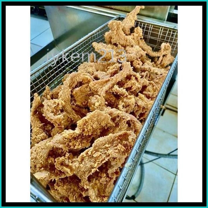 

KULIT AYAM PEDAS CRISPY [ 100GR ] BUMBU REMPAH ASLI DAUN JRUK ( BEST SELLER )