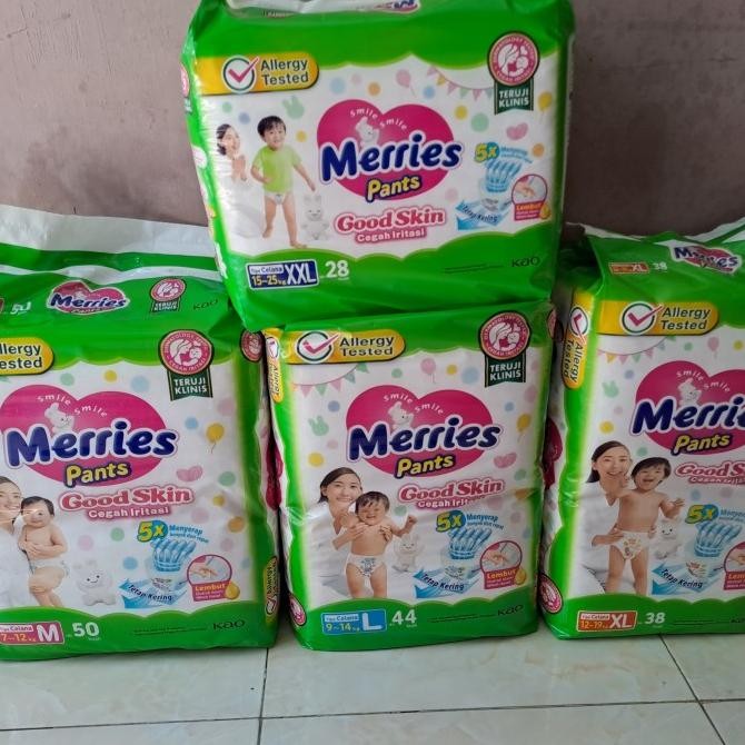 {{ Merries Good Skin M50+4/L44/Xl38 Ready }}