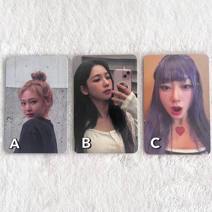 Photocard Arina Ningning Gielle Armageddon My World Avage Anime