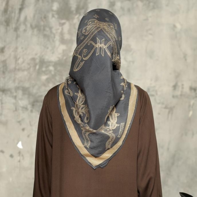 Sale Khanaan + La Cherie Scarf + Ocean