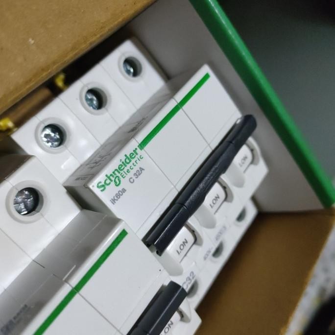 Diskon Mcb Ik60A 32A 4,5Ka Asli Schneider