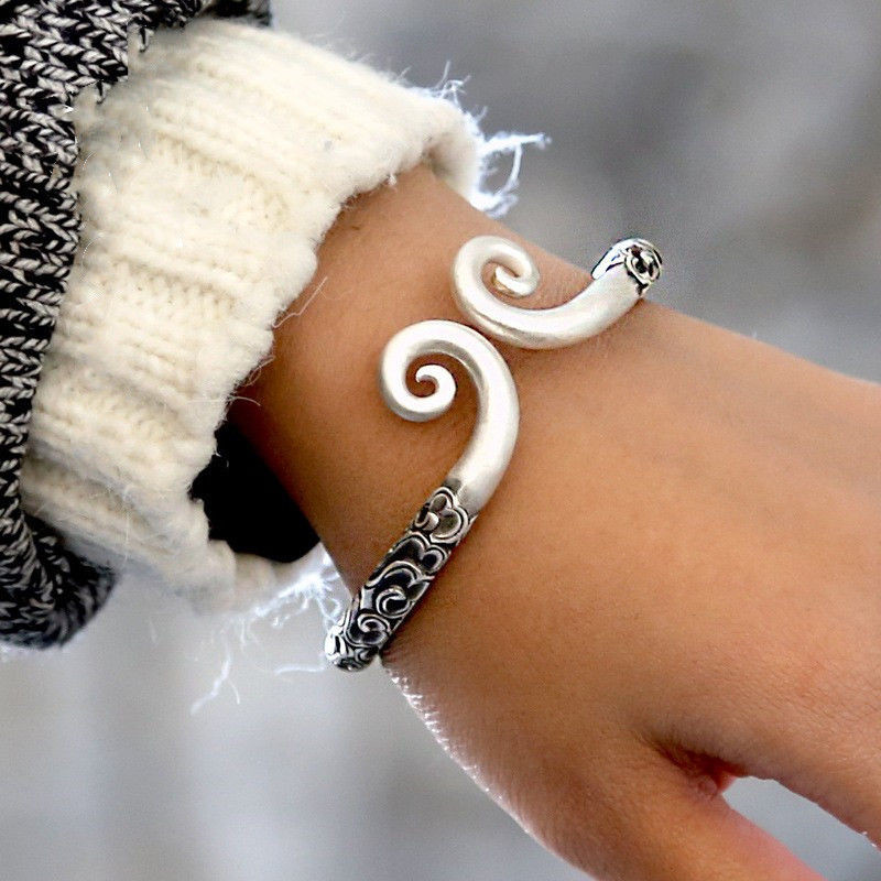 Lingkaran Emas Pria dan Wanita, Perjalanan Westward Perak Murni/Gelang Perak Zhizunbao/Gelang Hoop