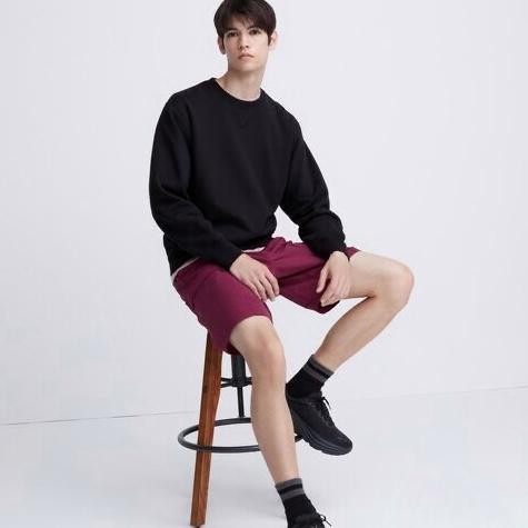 UNIQLO Men Sweater Kaos Pria Lengan Panjang Black Hitam