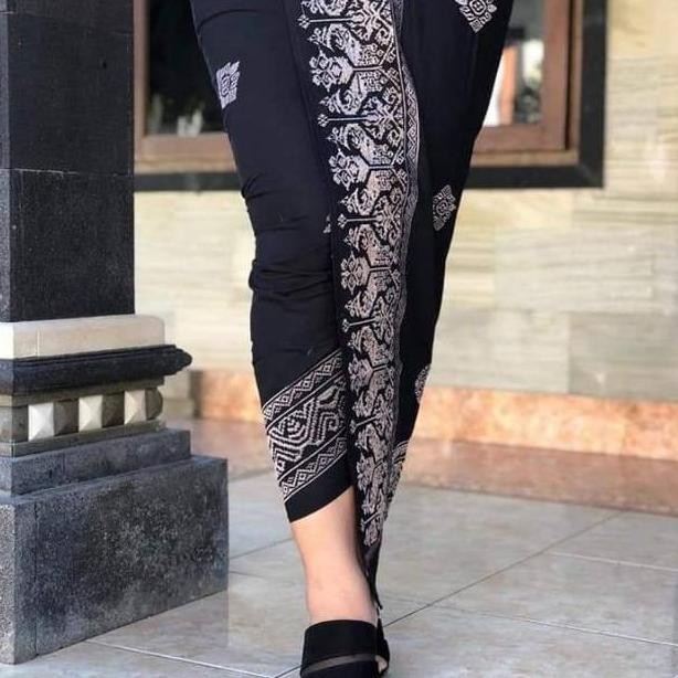 KAMEN BALI BORDIR SONGKET LEMBARAN