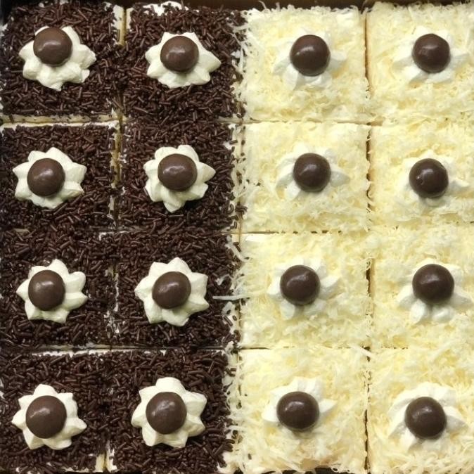 

Promo Bolu Jadul Wijsman / Wisman Keju Atau Coklat Topping Choco Balls