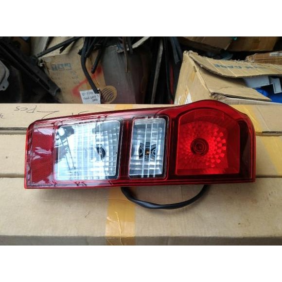 Stoplamp Lampu Belakang Isuzu Dmax 4JK New 2013