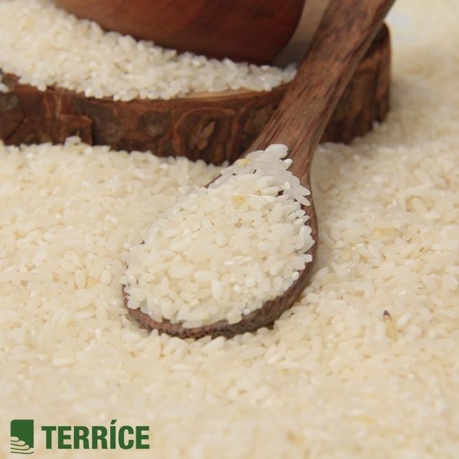 

Grosir Paket Sembako Sehat Beras Putih Organik Terrice Menthik Susu Isi 2