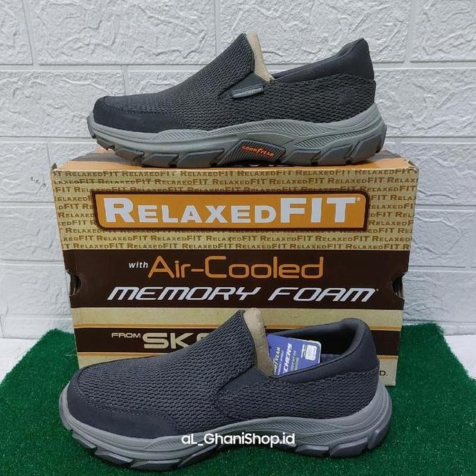 sepatu slip on pria skechers respected gillmer 204738 original