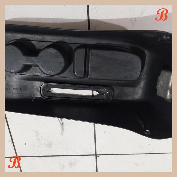 [PBM] CONSOLE BOX PANTHER CAPSUL BELAKANG+ KOTAK ASBAK