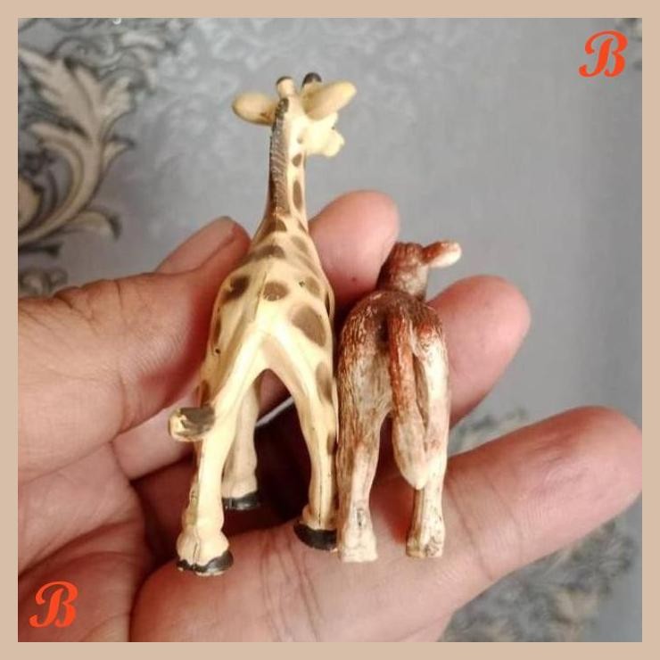 [MFA] FIGURE SAPI & JERAPAH SAFARI LTD