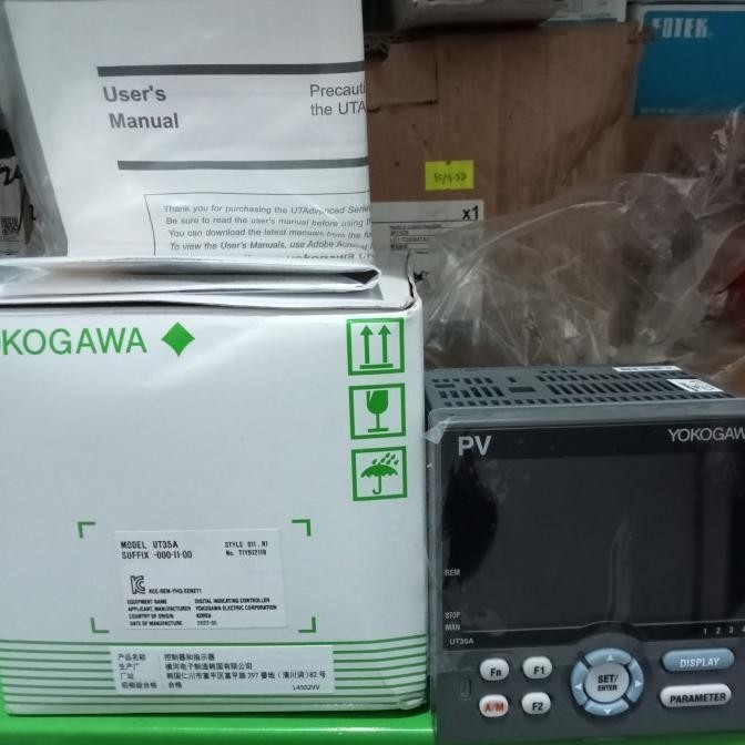 yokogawa temperature controller ut35a