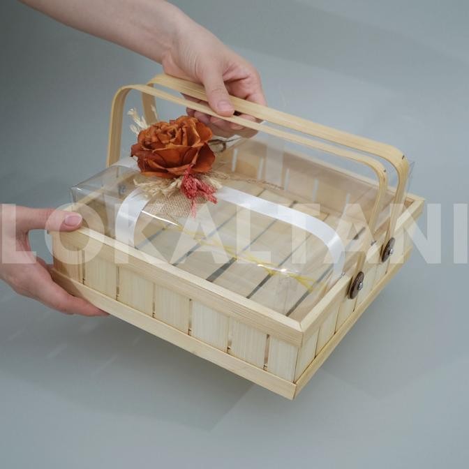 Keranjang Bambu Kotak/Keranjang Hantaran/Keranjang Kue mika 30CM