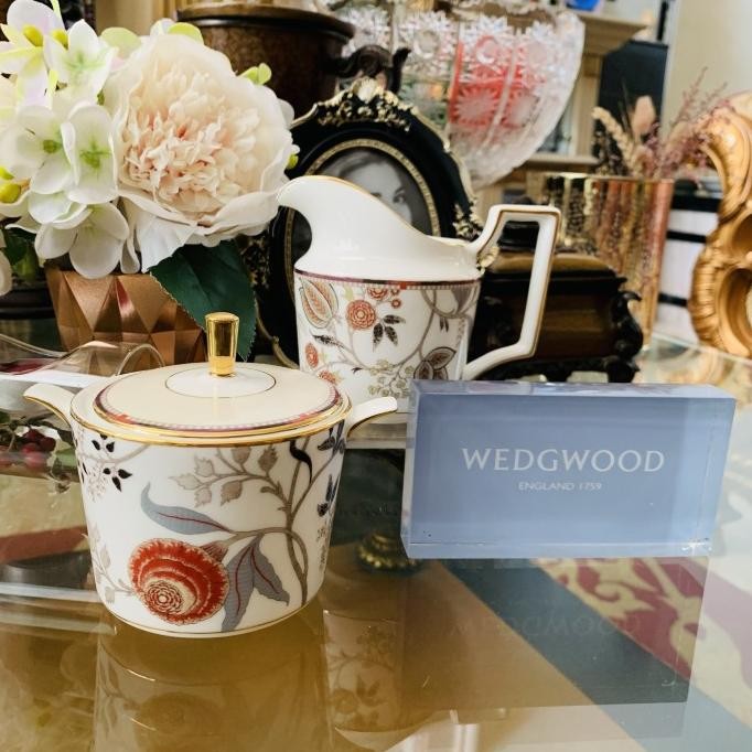 

Siap Kirim Creamer Sugar / Susu Gula / Wedgwood / Pashmina / @ 200 ML / Mewah /
