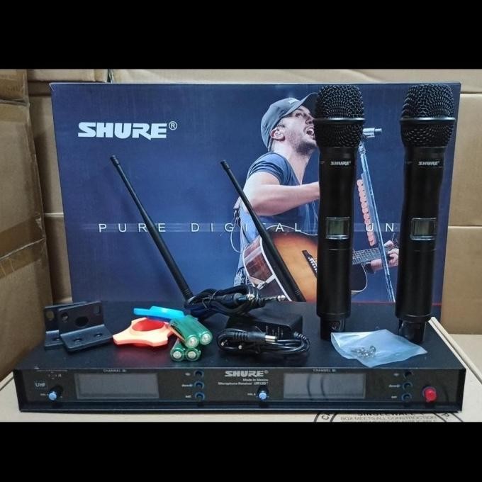 MIC WIRELESS UR 12D UR12D HANDHELD MICROPHONE