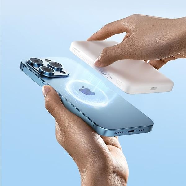 Robot Rt05 5000Mah Wireless Magnetic Fast Charging Powerbank Magsafe