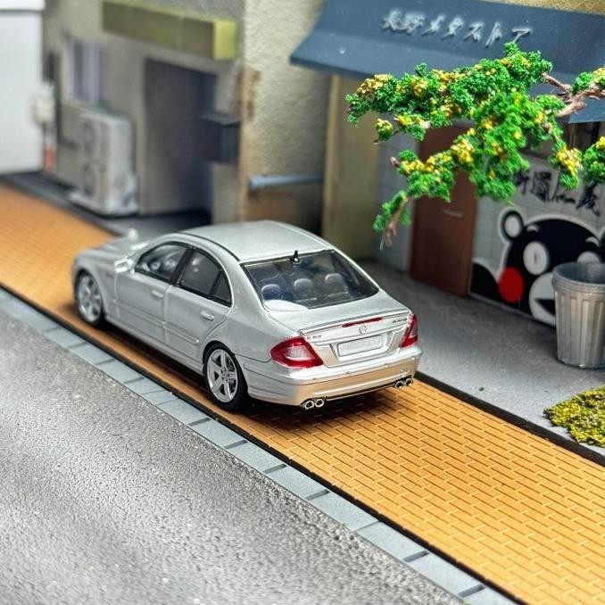 baru  MK 1/64 Mercedes Benz E63 W211 Silver Grey Diecast murah