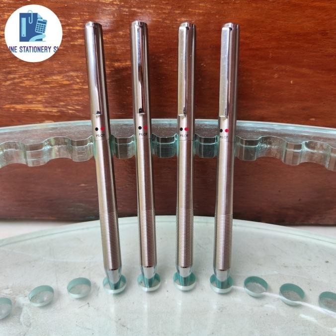 

Pilot Ballpoint Stainless Classic