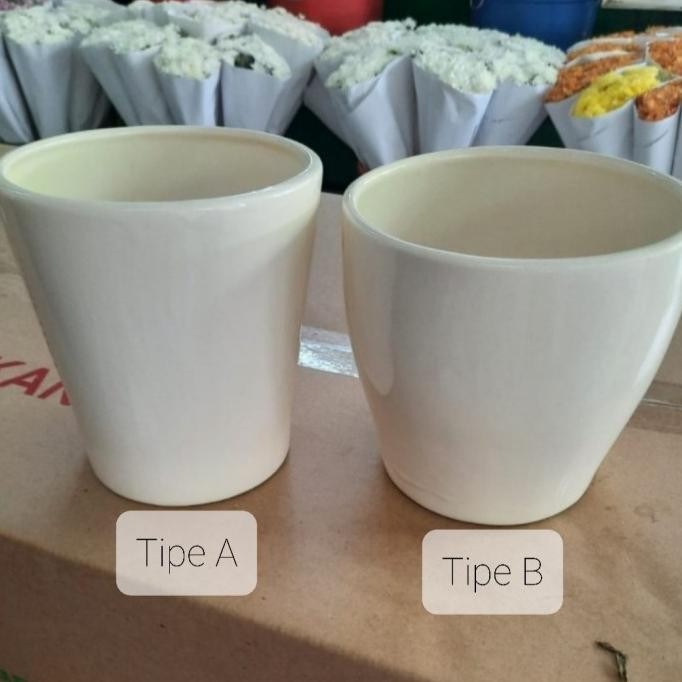 Pot keramik/ vas bunga untuk 1 pohon anggrek bulan